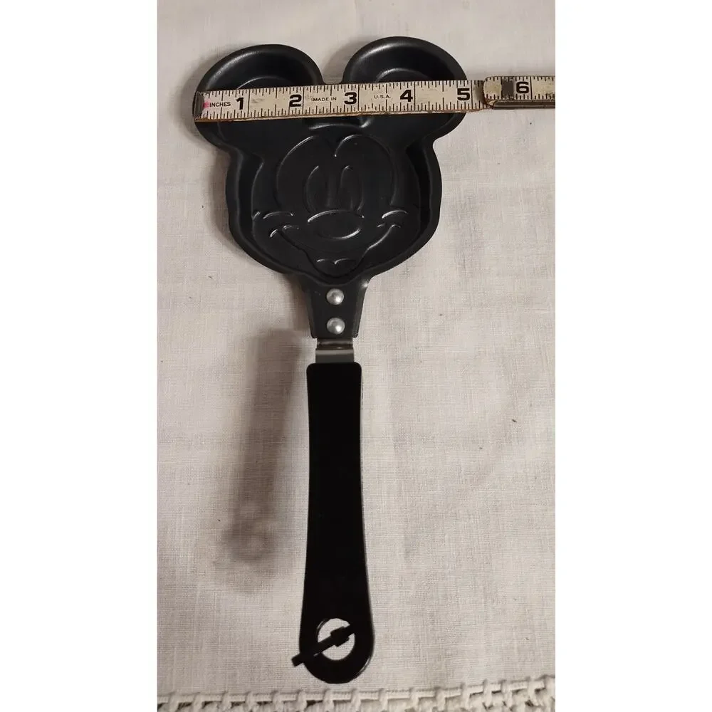 Disney's Mickey Mouse Candy Mold Pan/Pancake Pan (not for oven) Plastic Handle